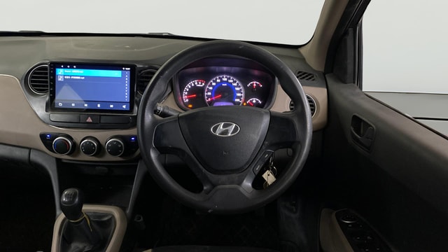View Hyundai Grand i10 Image 20 Used Hyundai Grand i10 Image 20