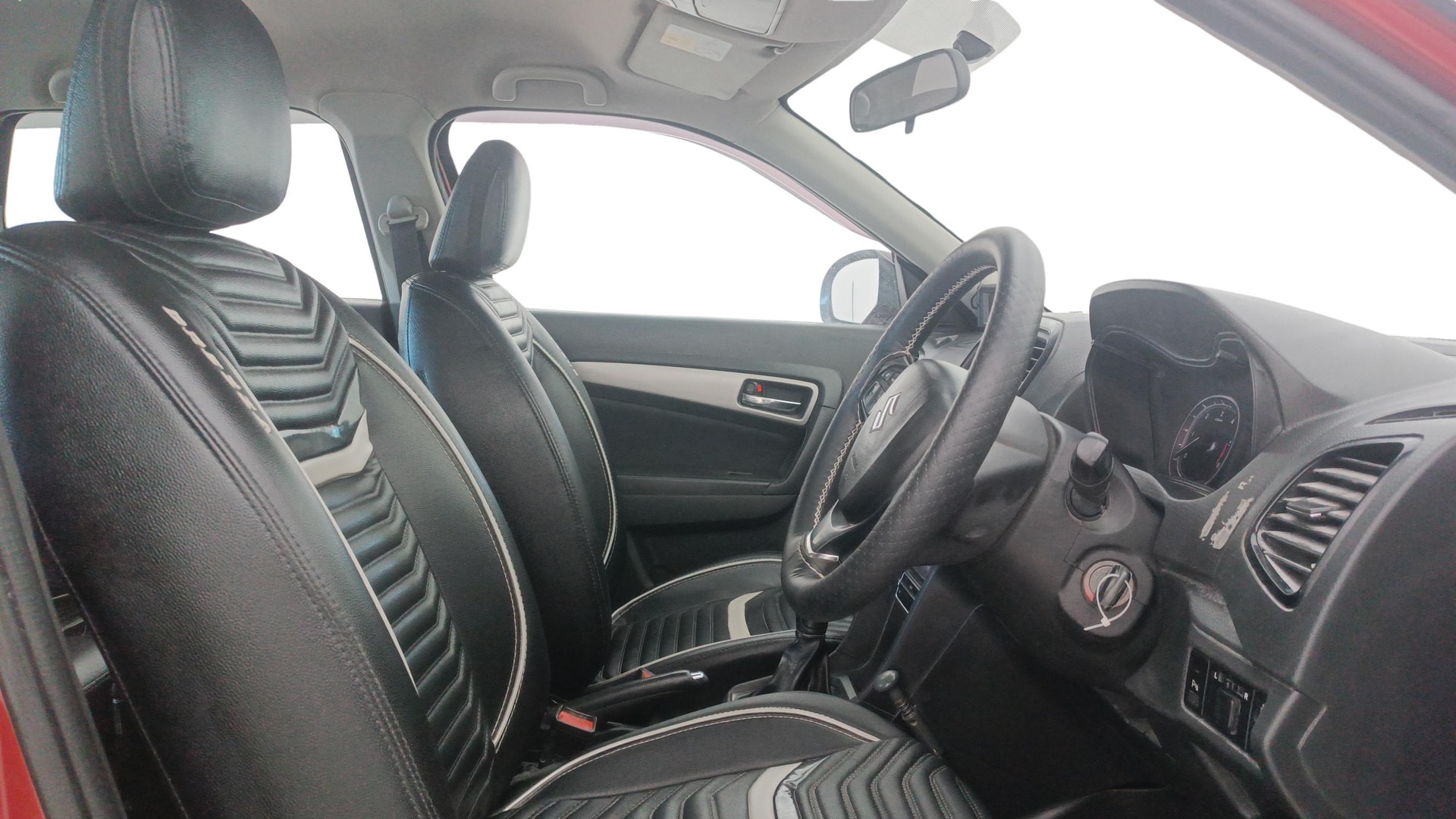 View 2016 Maruti Suzuki 1000 Base Variant Image 17 Used 2016 Maruti Suzuki 1000 Base Variant Image 17