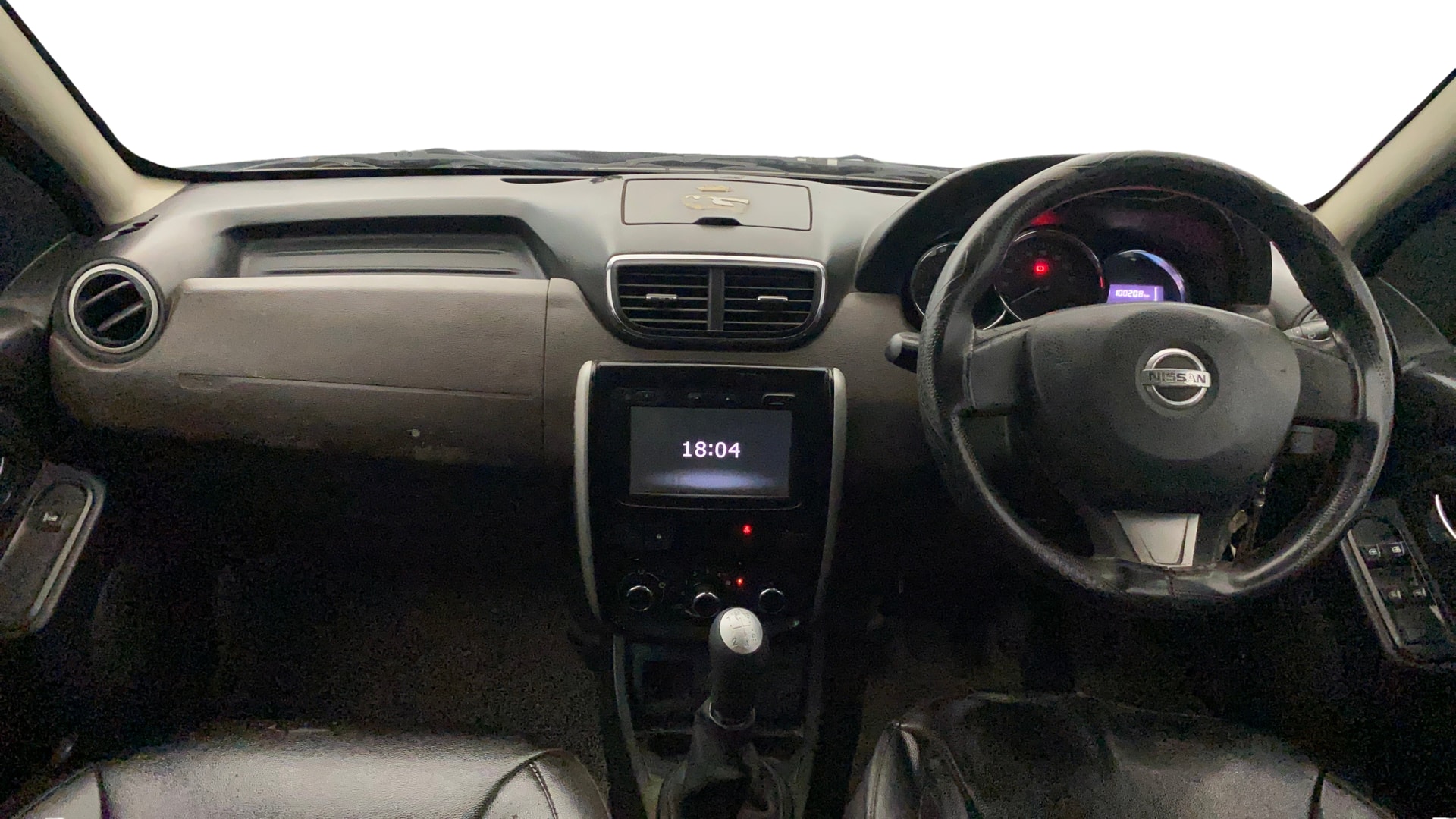 View 2018 Nissan Terrano XLD Plus 85PS Image 15 Used 2018 Nissan Terrano XLD Plus 85PS Image 15