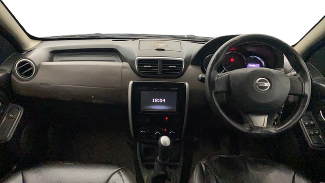 View Nissan Terrano Image 15 Used Nissan Terrano Image 15