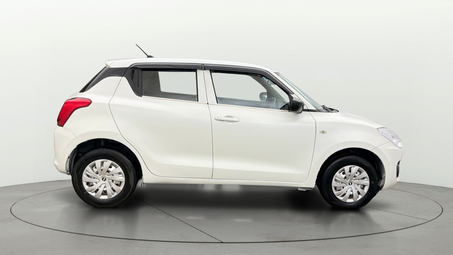 View 2020 Maruti Suzuki 1000 Base Variant Image 8 Used 2020 Maruti Suzuki 1000 Base Variant Image 8