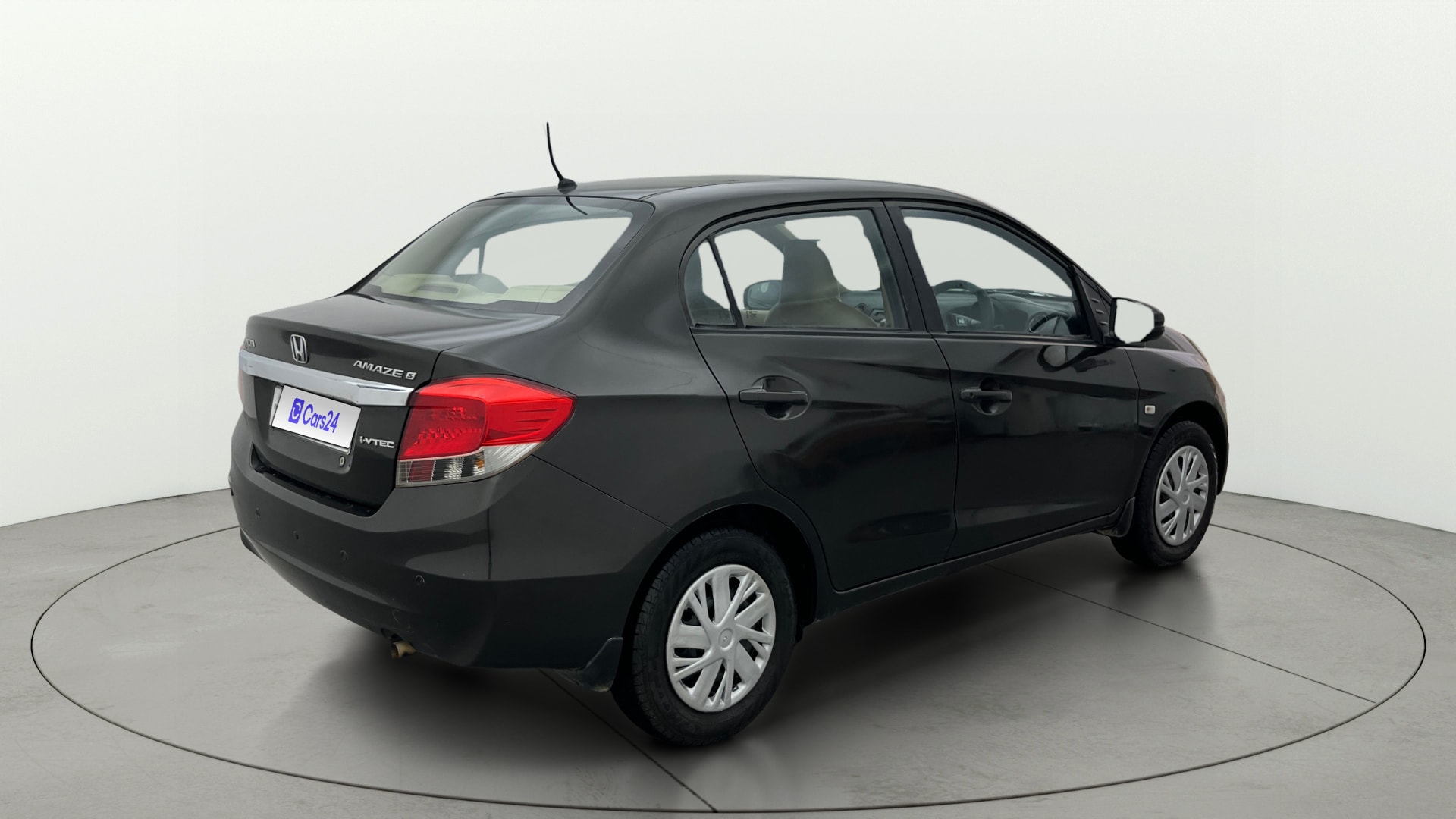 View 2015 Honda Amaze E MT Petrol BS IV Image 41 Used 2015 Honda Amaze E MT Petrol BS IV Image 41