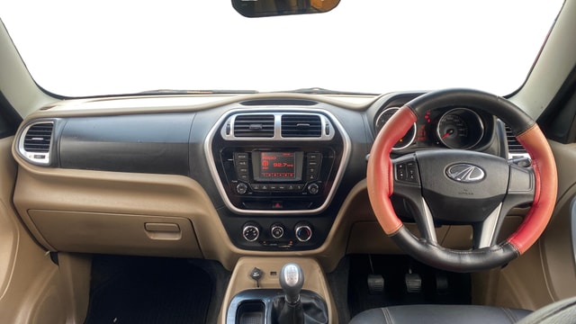 View Mahindra TUV300 Image 15 Used Mahindra TUV300 Image 15