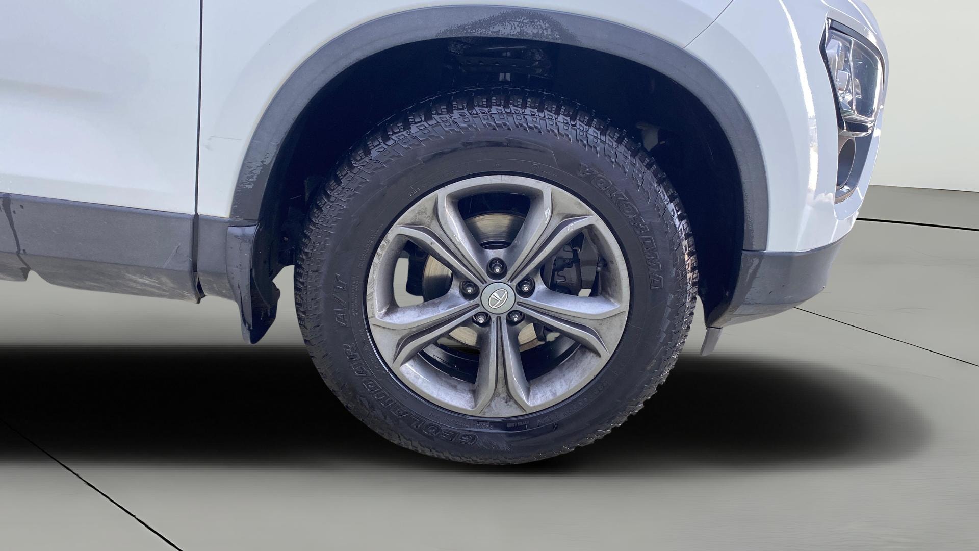 View 2022 Tata Harrier XE Image 42 Used 2022 Tata Harrier XE Image 42