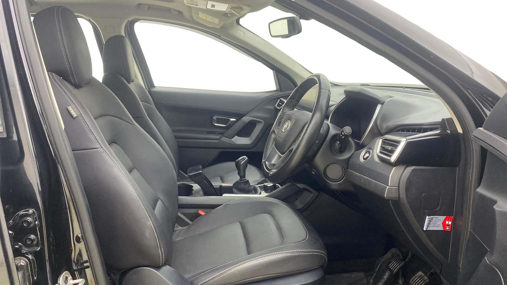 View 2021 Tata Harrier XE Image 18 Used 2021 Tata Harrier XE Image 18