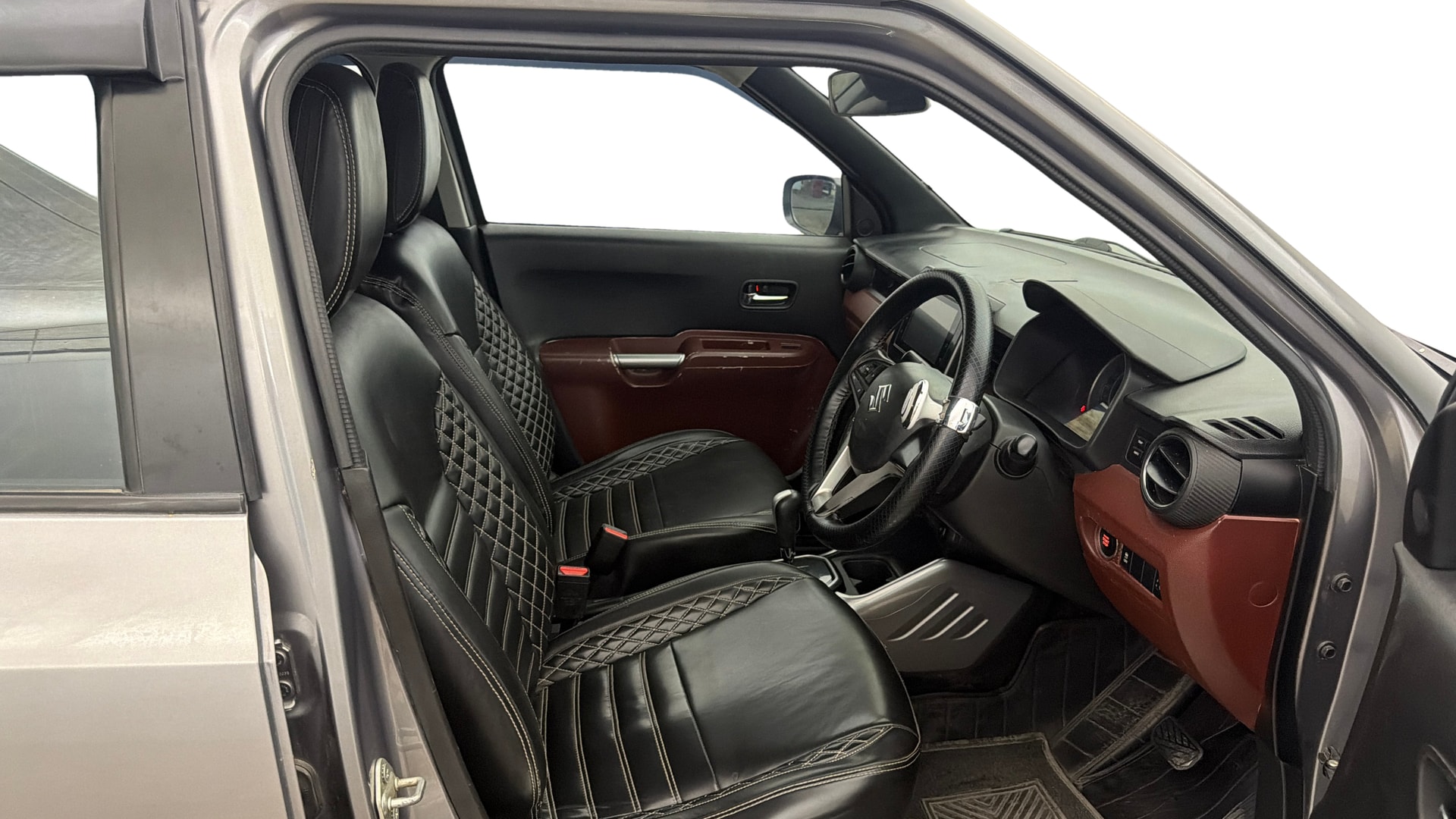View 2023 Maruti Suzuki 1000 Base Variant Image 26 Used 2023 Maruti Suzuki 1000 Base Variant Image 26