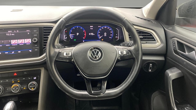 View Volkswagen T-Roc Image 20 Used Volkswagen T-Roc Image 20