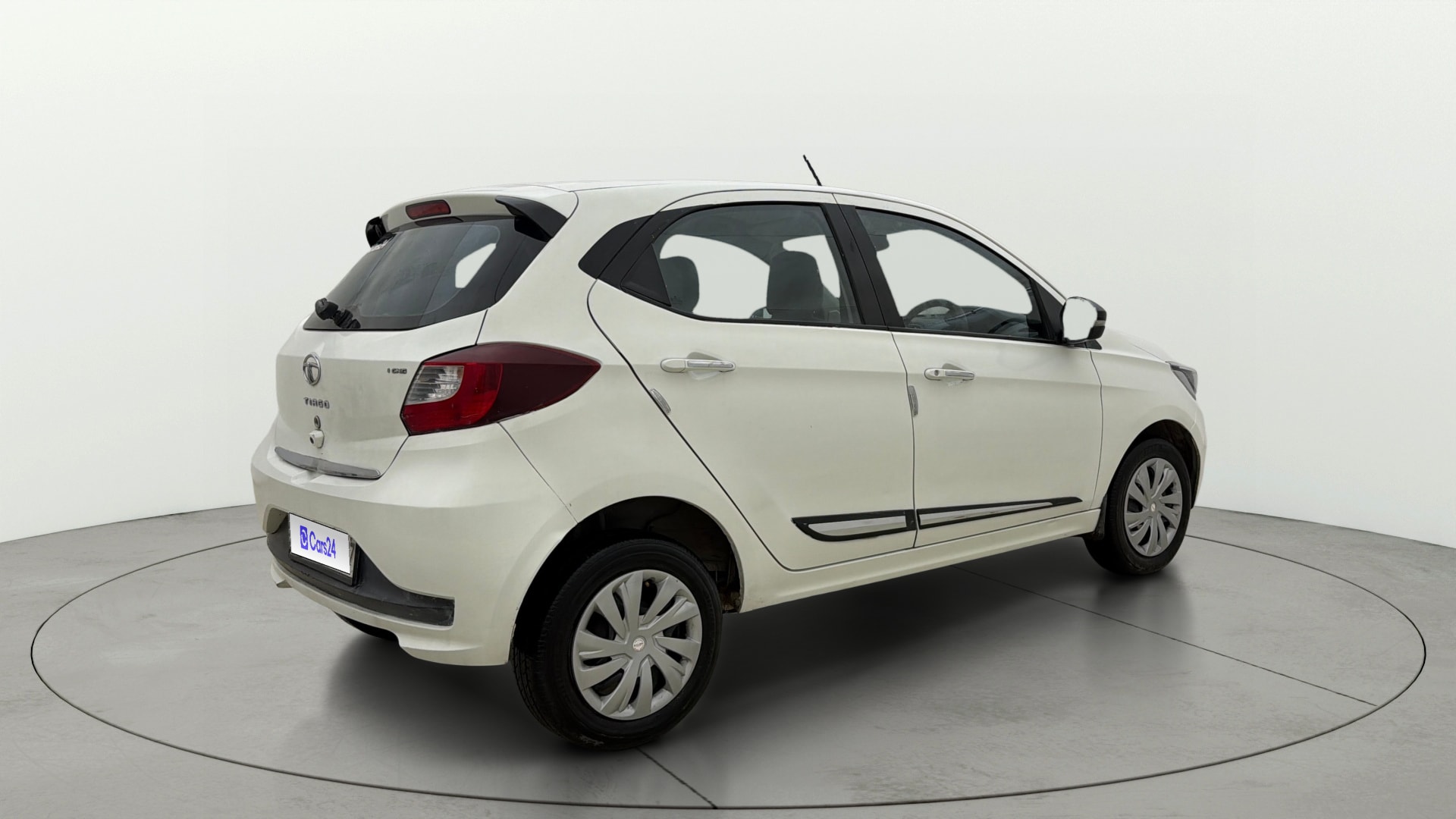Used 2022 Tata Tiago Used 2022 Tata Tiago