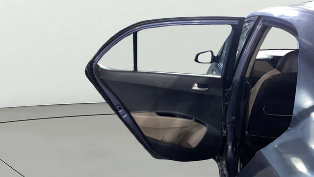 View Hyundai Xcent Image 22 Used Hyundai Xcent Image 22