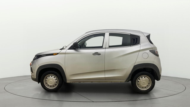 View Mahindra KUV100 Image 5 Used Mahindra KUV100 Image 5