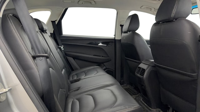 View MG Hector Image 37 Used MG Hector Image 37