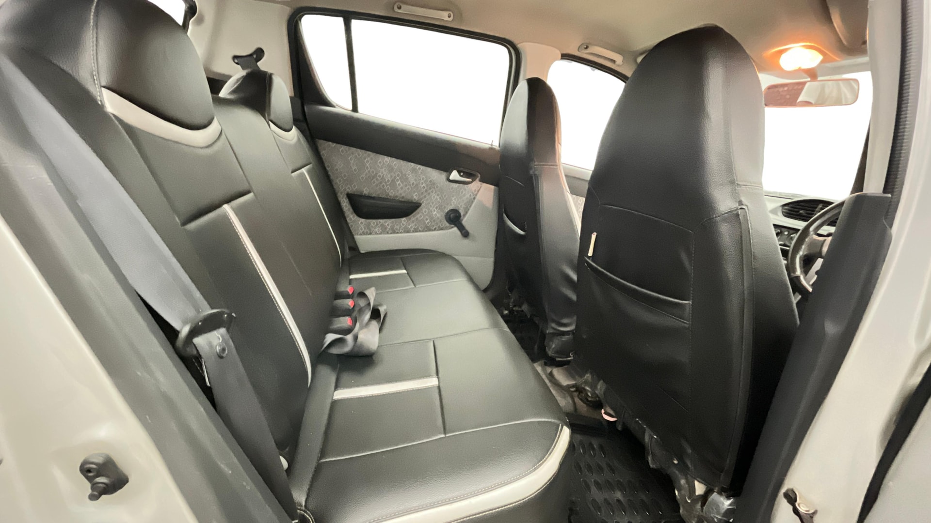 View 2018 Maruti Suzuki Alto 800 LX Image 28 Used 2018 Maruti Suzuki Alto 800 LX Image 28