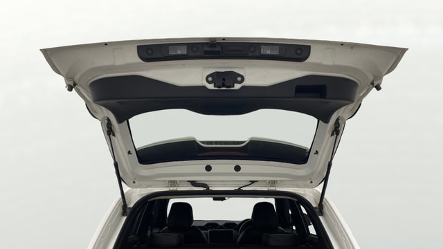 View Nissan Magnite Image 17 Used Nissan Magnite Image 17