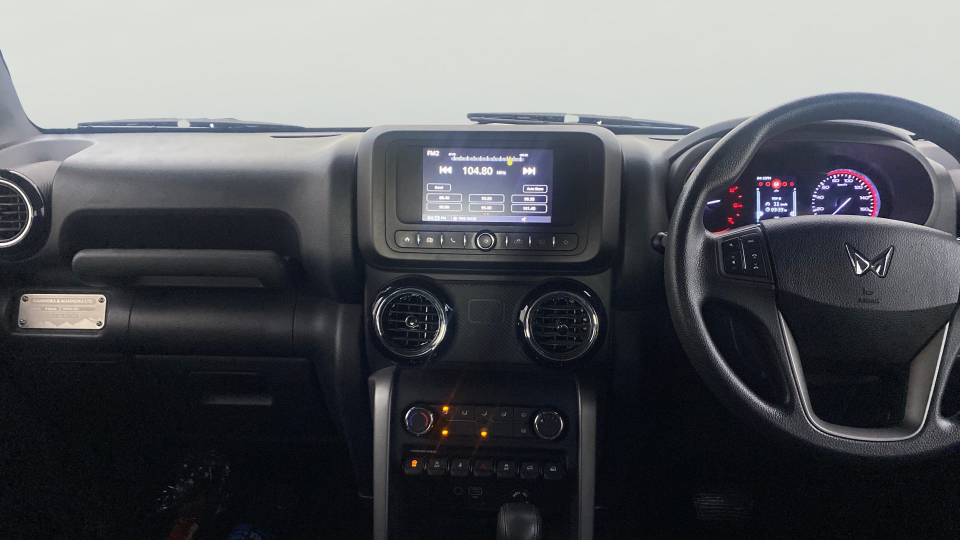View 2023 Mahindra Thar AX Standard Manual Soft Top 6 Seater Image 16 Used 2023 Mahindra Thar AX Standard Manual Soft Top 6 Seater Image 16