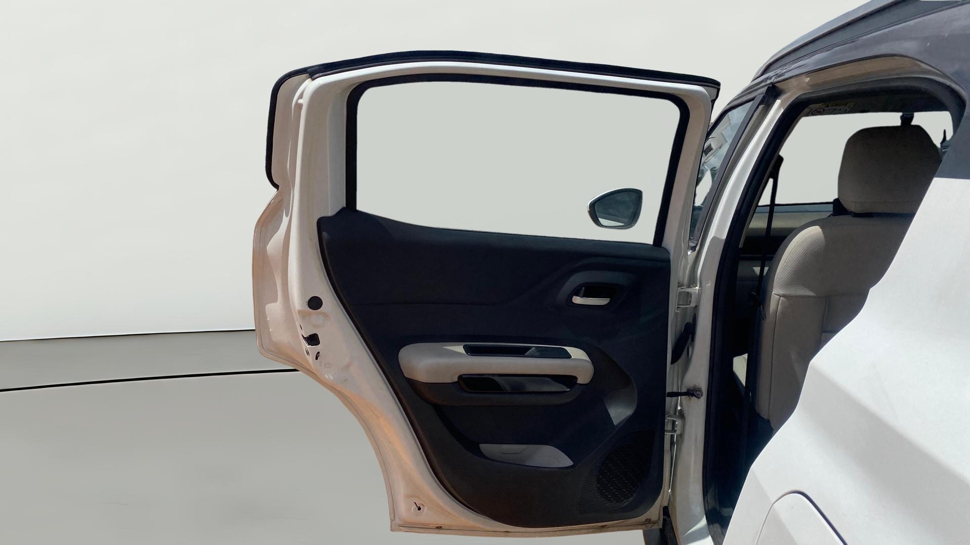 View 2023 Citroen C3 Aircross Max 1.2T 5 STR Image 23 Used 2023 Citroen C3 Aircross Max 1.2T 5 STR Image 23
