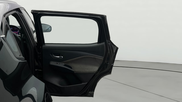 View Nissan Magnite Image 5 Used Nissan Magnite Image 5