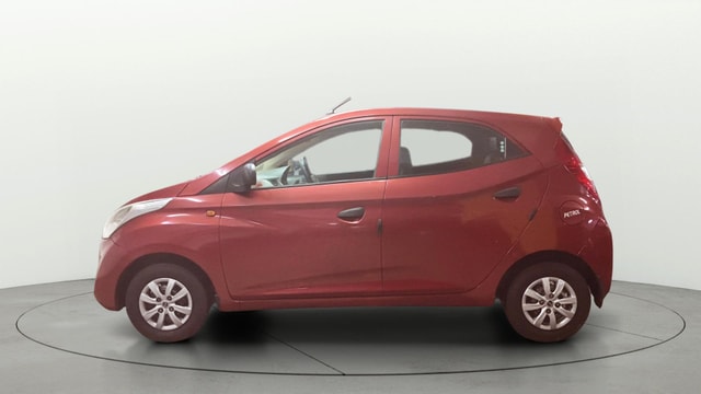 View Hyundai EON Image 5 Used Hyundai EON Image 5