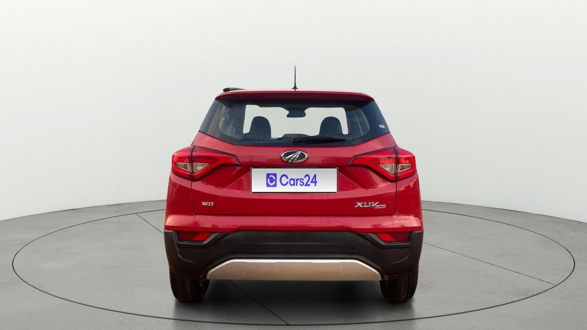 View 2025 Mahindra XUV300 W4 Petrol BS IV Image 44 Used 2025 Mahindra XUV300 W4 Petrol BS IV Image 44