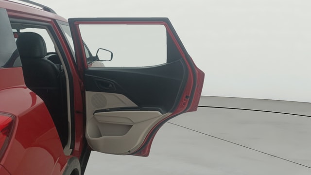 View Mahindra XUV300 Image 7 Used Mahindra XUV300 Image 7