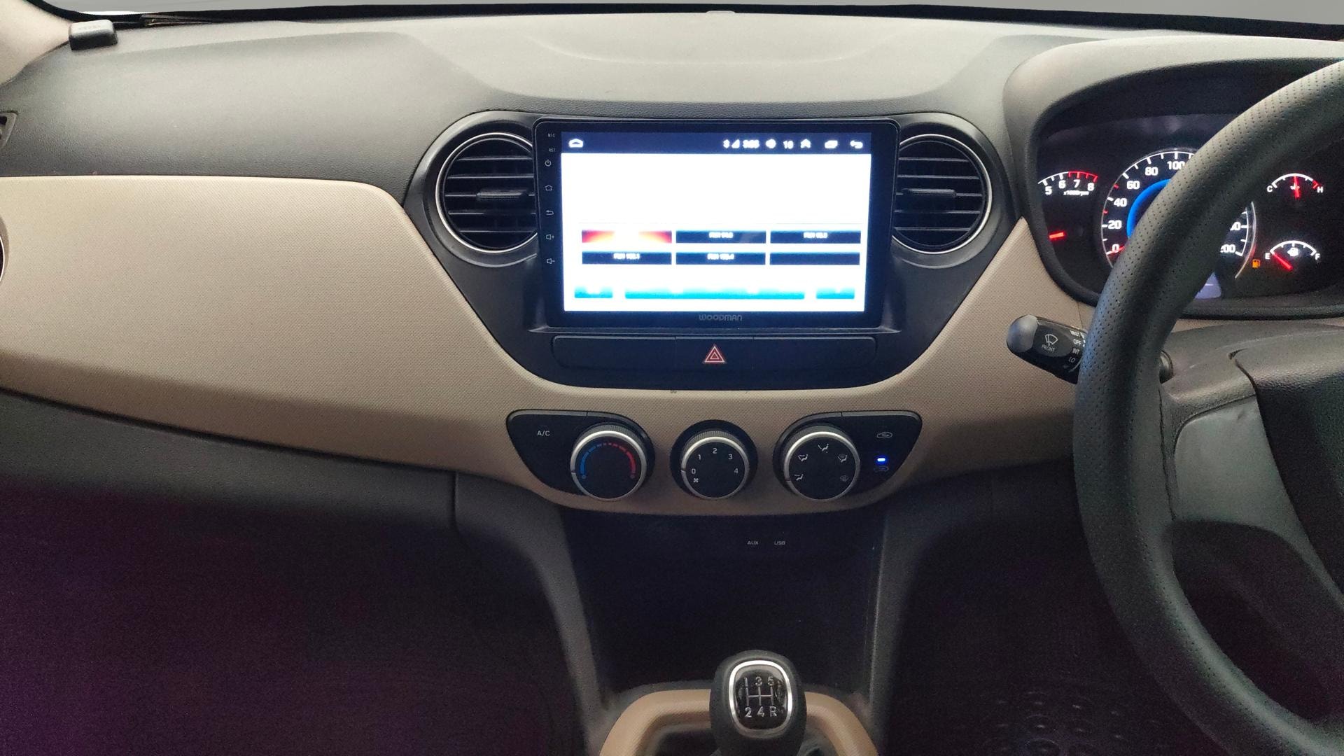 View 2013 Hyundai Grand i10 Sportz 1.2 Kappa Image 31 Used 2013 Hyundai Grand i10 Sportz 1.2 Kappa Image 31
