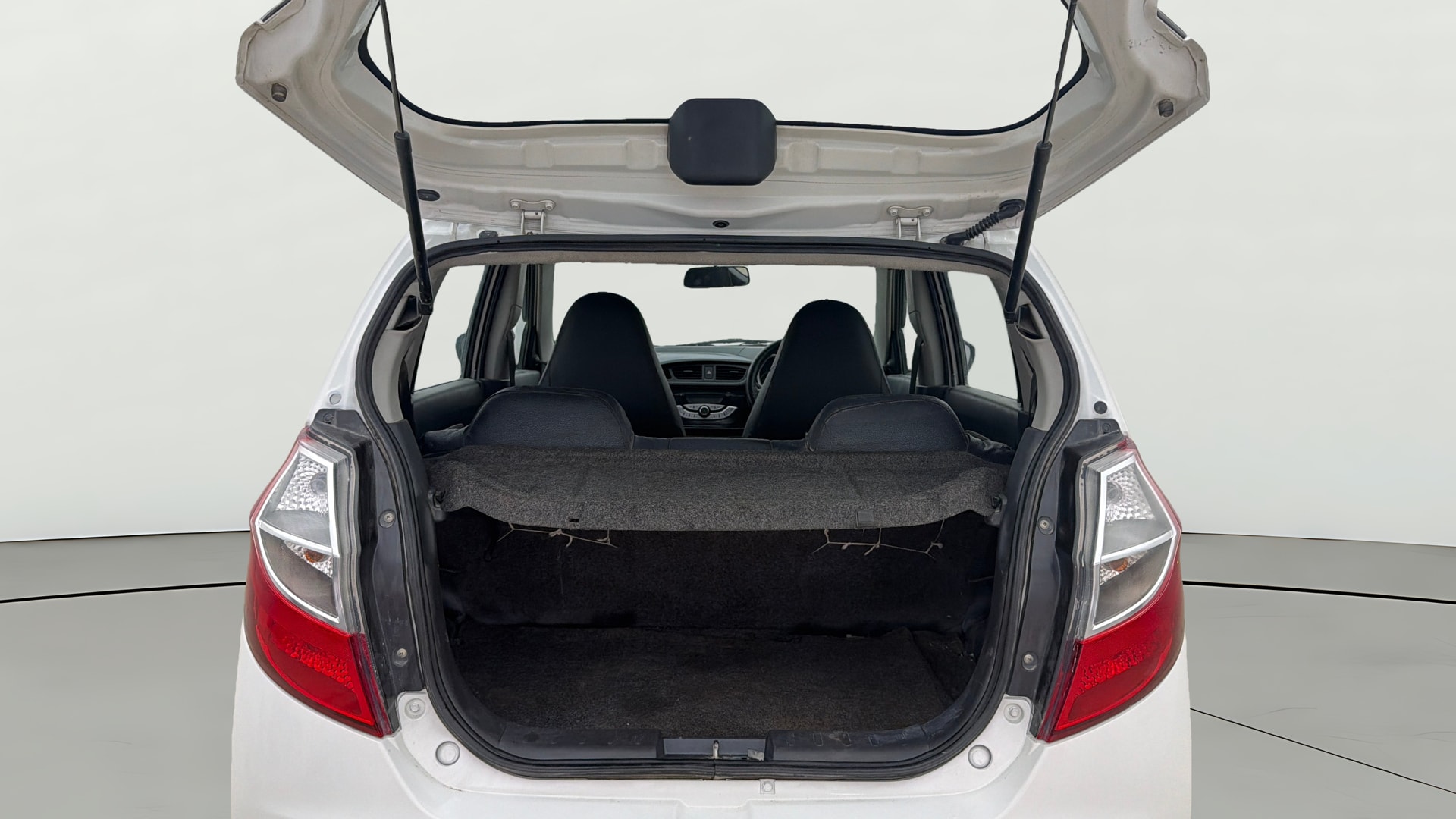 View 2019 Maruti Suzuki Alto K10 LX Image 36 Used 2019 Maruti Suzuki Alto K10 LX Image 36
