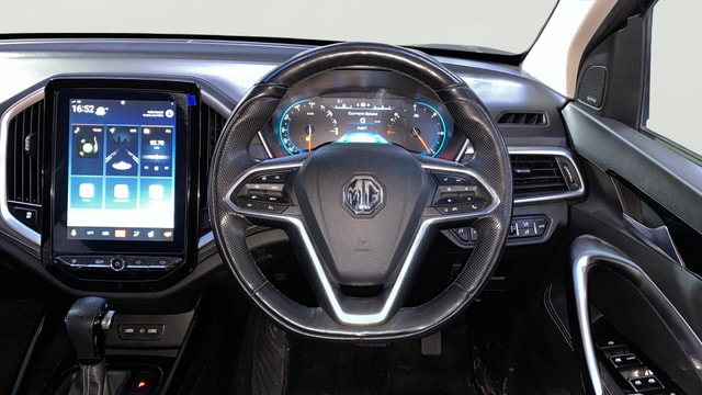 View MG Hector Image 14 Used MG Hector Image 14