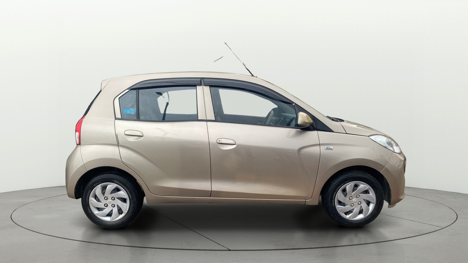 View 2022 Hyundai New Santro Magna AMT Image 8 Used 2022 Hyundai New Santro Magna AMT Image 8