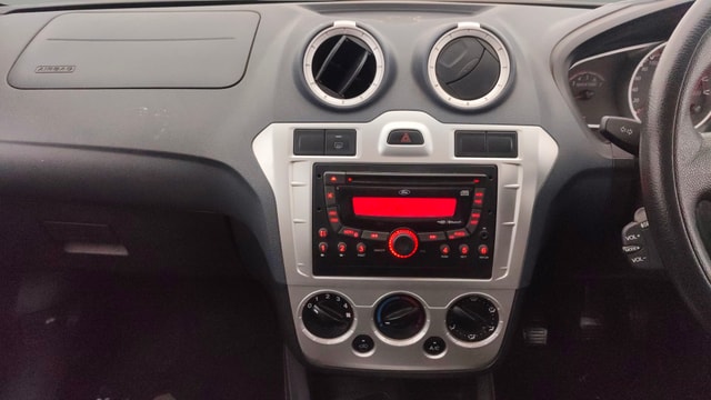 View Ford Figo Image 17 Used Ford Figo Image 17