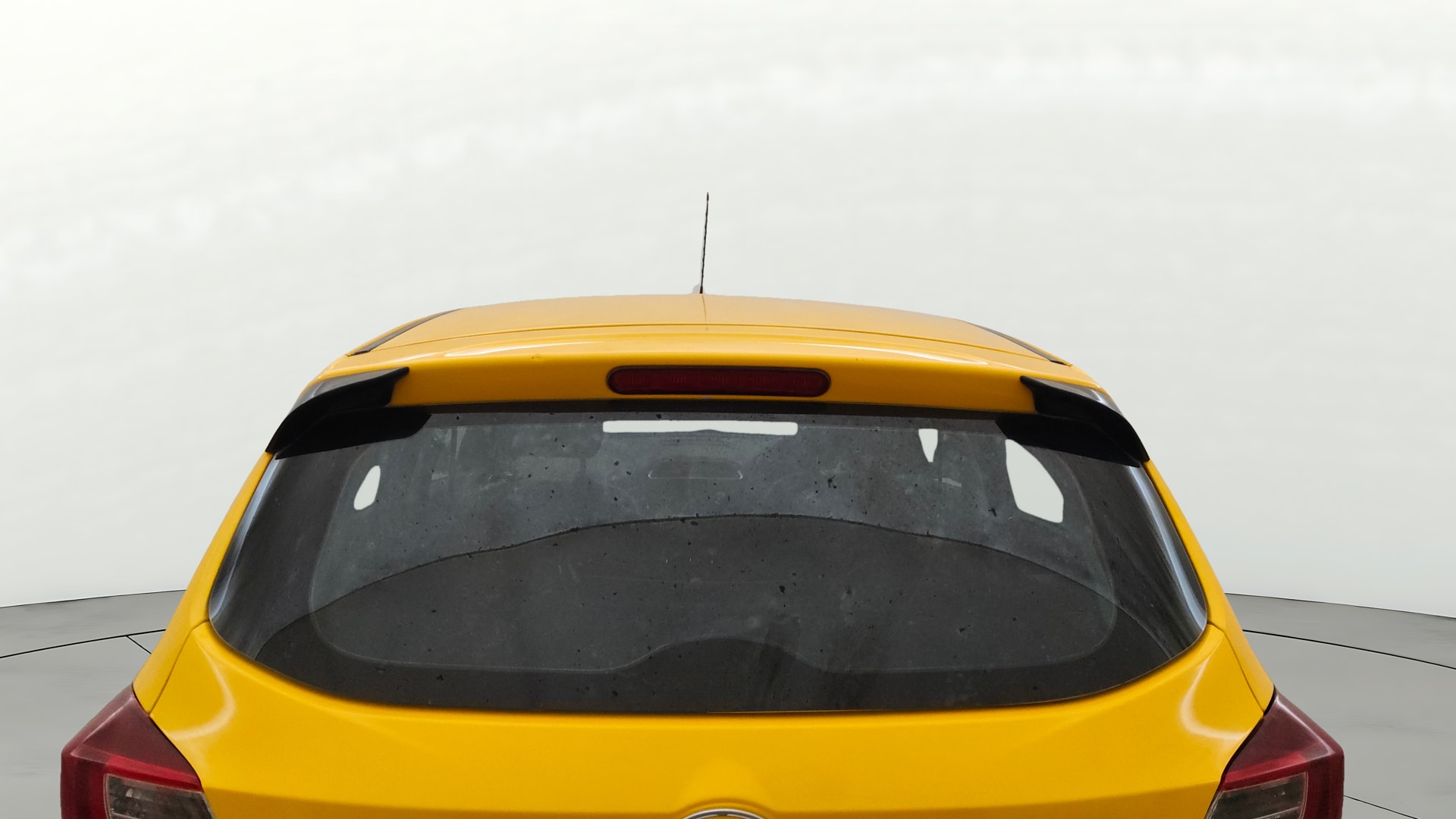 View 2020 Tata Tiago Revotorq XB Image 4 Used 2020 Tata Tiago Revotorq XB Image 4