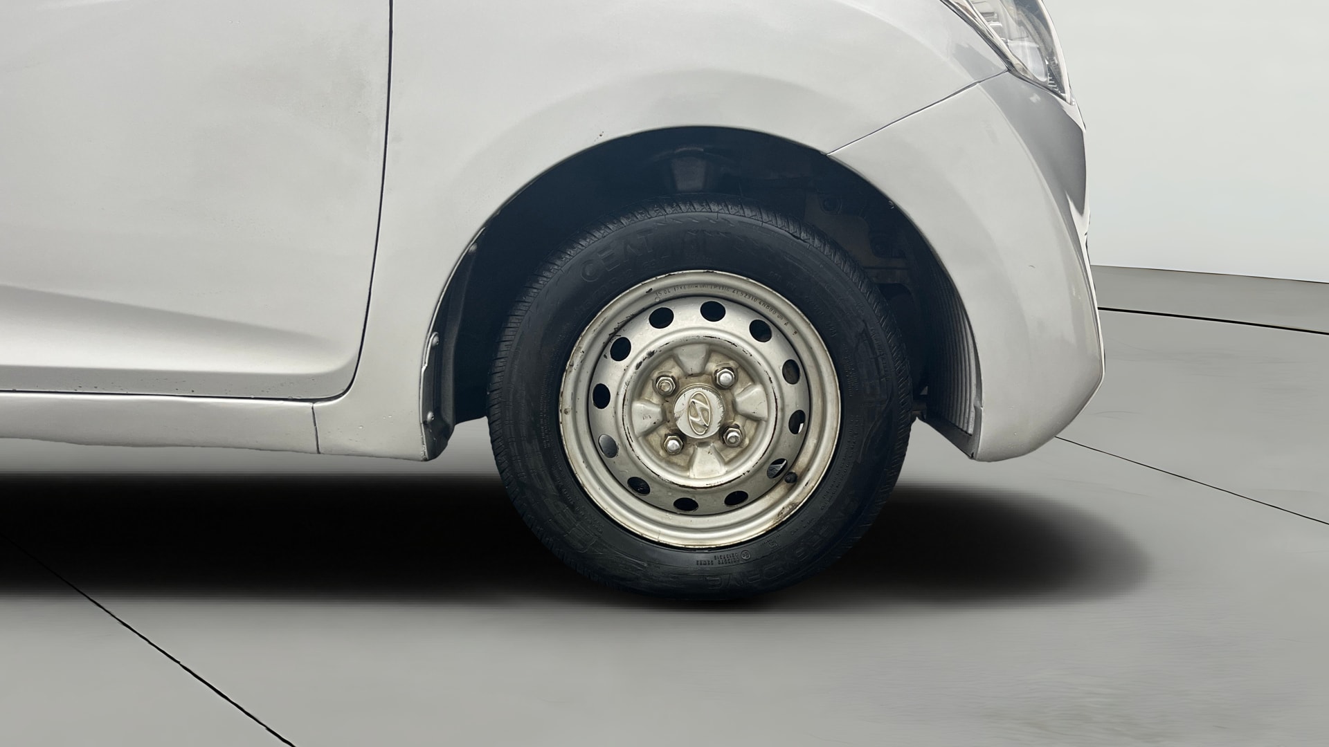 View 2015 Hyundai EON D-Lite Plus Image 39 Used 2015 Hyundai EON D-Lite Plus Image 39