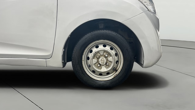 View Hyundai EON Image 39 Used Hyundai EON Image 39