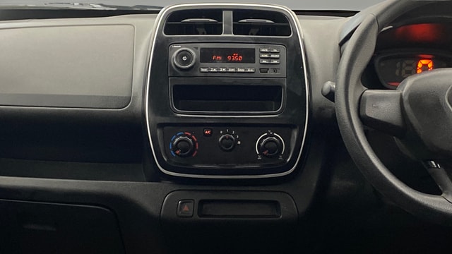 View Renault Kwid Image 17 Used Renault Kwid Image 17