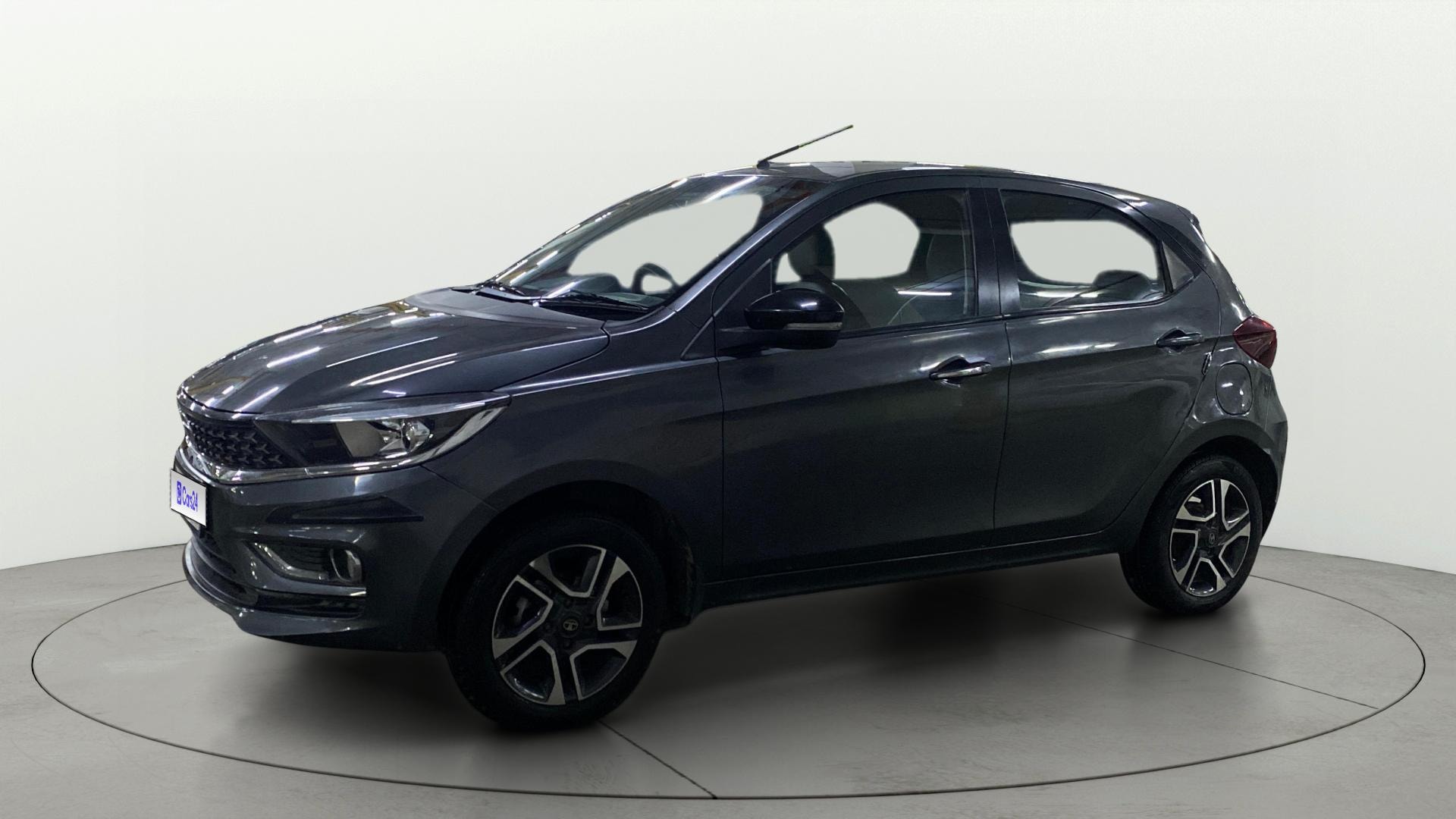 View 2022 Tata Tiago Revotorq XB Image 21 Used 2022 Tata Tiago Revotorq XB Image 21