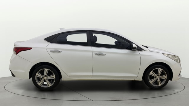 View Hyundai Verna Image 27 Used Hyundai Verna Image 27