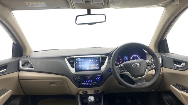 View Hyundai Verna Image 30 Used Hyundai Verna Image 30