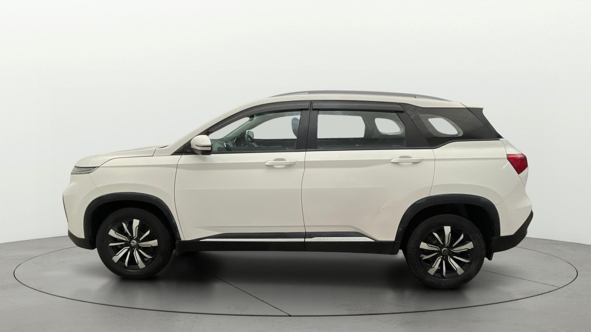 View 2021 MG Hector Super Petrol BS IV Image 6 Used 2021 MG Hector Super Petrol BS IV Image 6