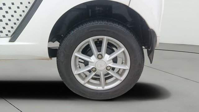 View Tata Nano Image 11 Used Tata Nano Image 11