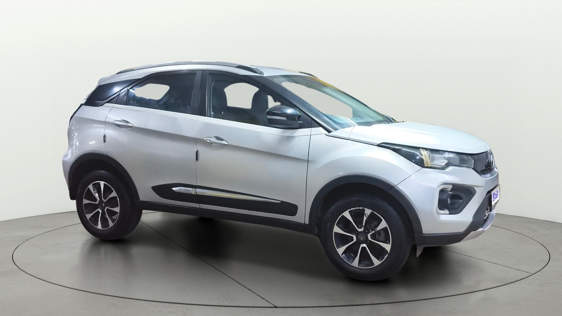 View 2020 Tata Nexon Revotron XE Image 37 Used 2020 Tata Nexon Revotron XE Image 37
