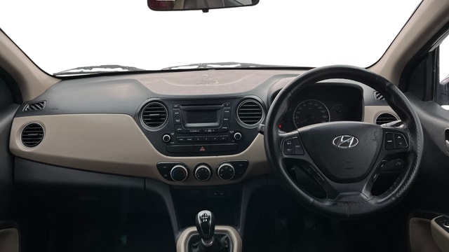 View Hyundai Grand i10 Image 30 Used Hyundai Grand i10 Image 30