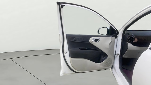 View Hyundai Aura Image 31 Used Hyundai Aura Image 31