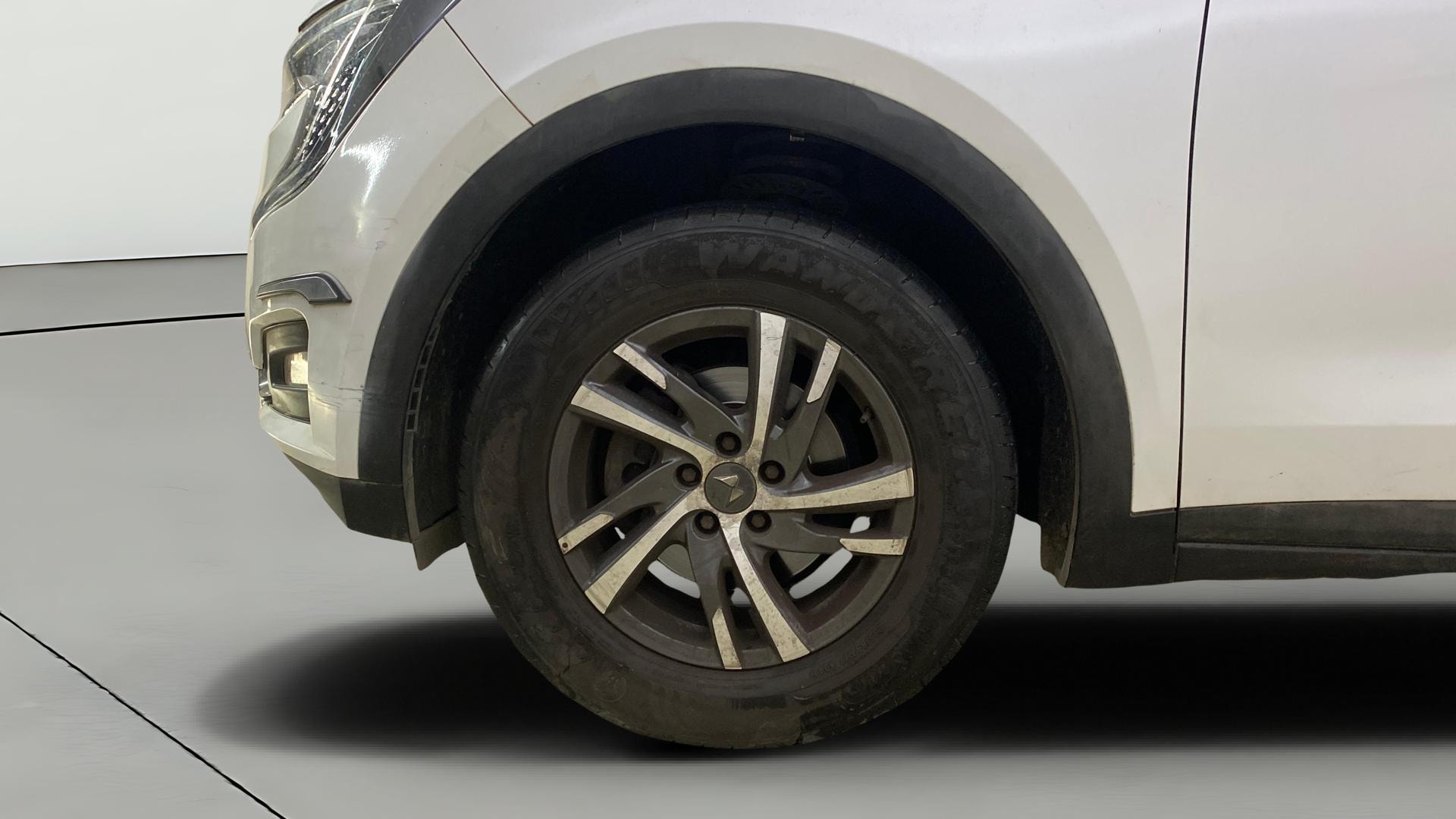 Used 2022 Mahindra XUV700 Used 2022 Mahindra XUV700