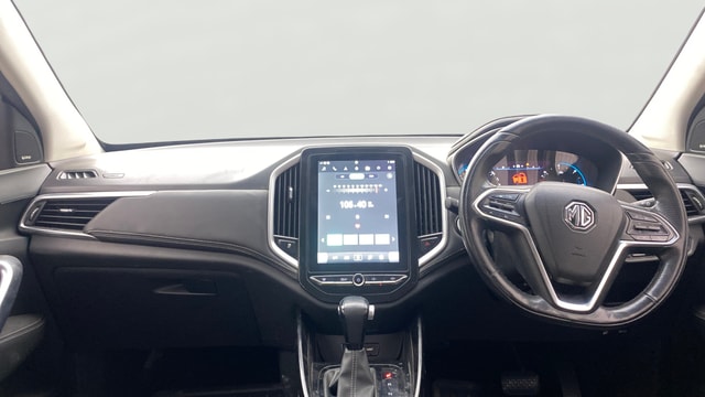 View MG Hector Image 18 Used MG Hector Image 18
