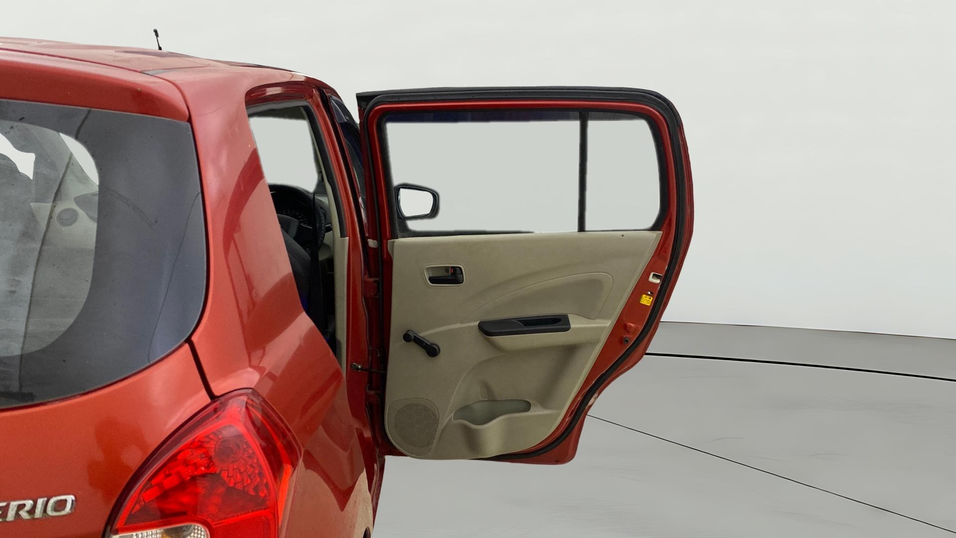 View 2014 Maruti Suzuki 1000 Base Variant Image 7 Used 2014 Maruti Suzuki 1000 Base Variant Image 7