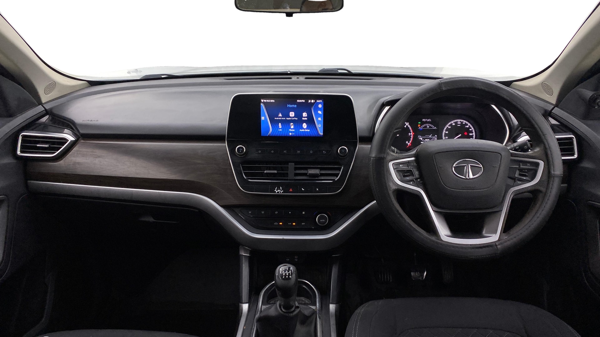 View 2022 Tata Harrier XE Image 16 Used 2022 Tata Harrier XE Image 16
