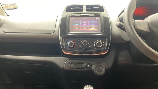 View Renault Kwid Image 17 Used Renault Kwid Image 17