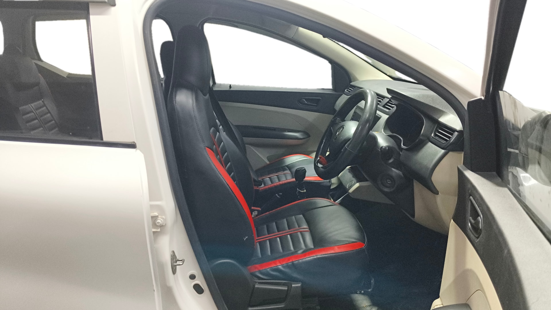 Used 2021 Renault Triber Used 2021 Renault Triber