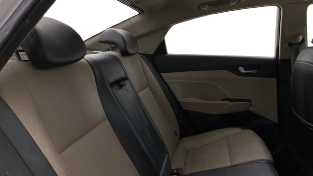 View Hyundai Verna Image 29 Used Hyundai Verna Image 29