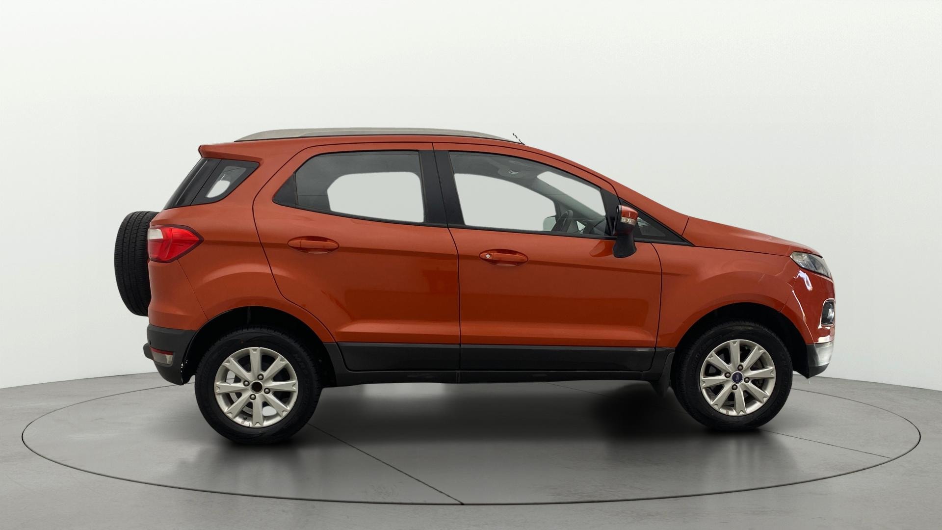 View 2015 Ford EcoSport Trend+ 1.0L EcoBoost Image 8 Used 2015 Ford EcoSport Trend+ 1.0L EcoBoost Image 8
