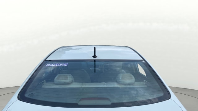 View Hyundai Fluidic Verna Image 4 Used Hyundai Fluidic Verna Image 4