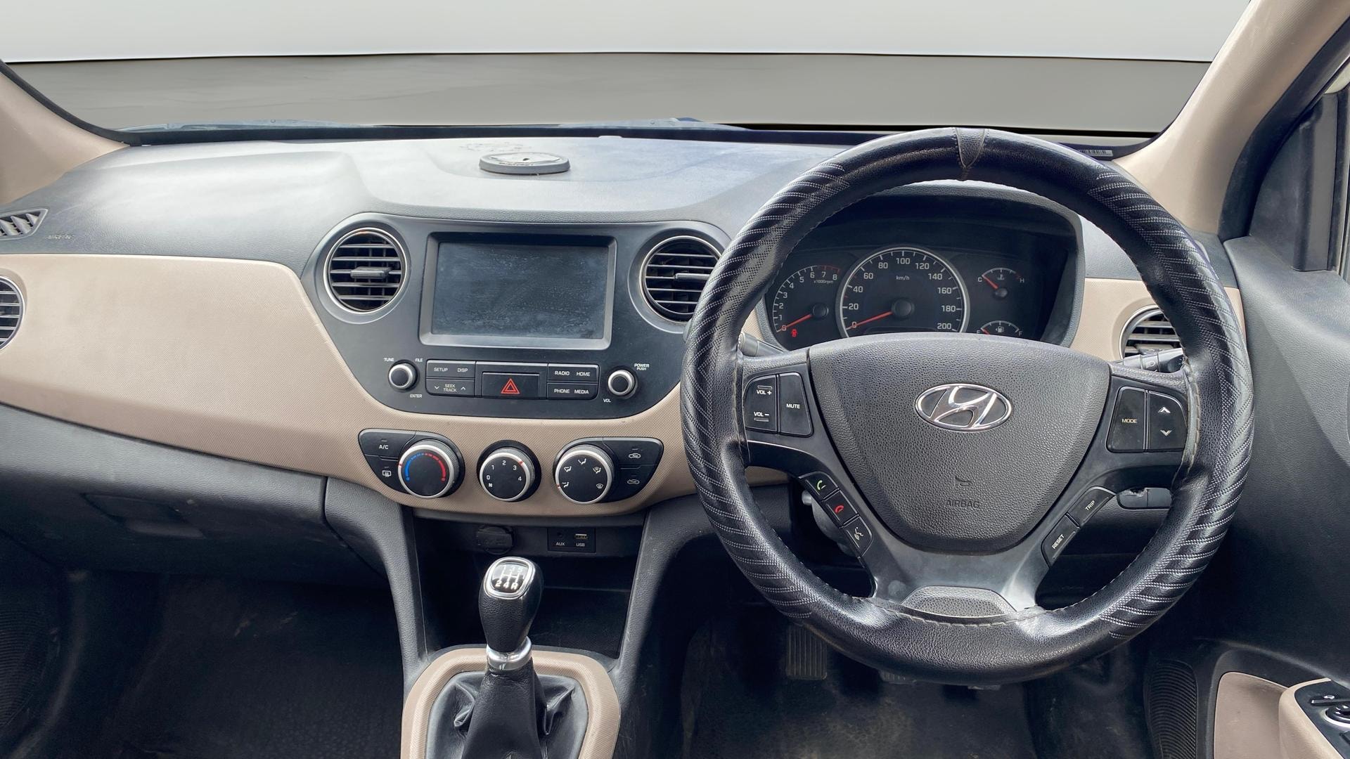 View 2019 Hyundai Grand i10 Sportz 1.2 Kappa Image 20 Used 2019 Hyundai Grand i10 Sportz 1.2 Kappa Image 20